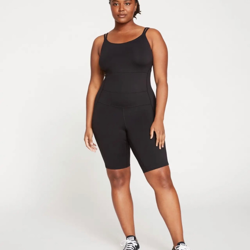 Universal Standard Next-to-Naked Black bodyshort bodysuit Size Small (14-16)